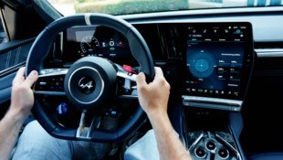 Ab 7. Juli 2026 sind Hersteller verpflichtet, etwa ein Konzentrations- und Ablenkungswarnsystem ...