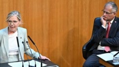 Grünen-Chefin Leonore Gewessler und Finanzminister Markus Marterbauer (SPÖ)