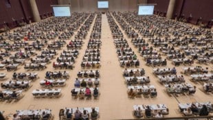 Beeindruckend: 2321 Prüflinge stellten sich dem Aufnahmeverfahren.