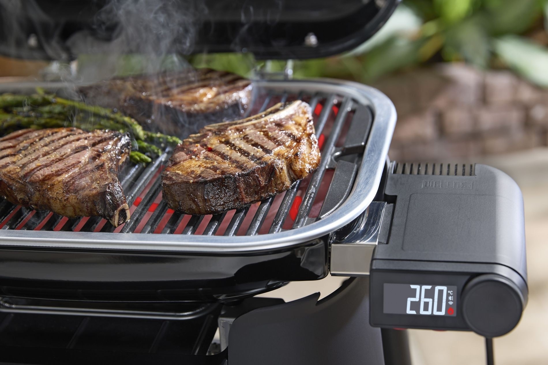 Ob saftiges Steak, Planted-Based Burger oder Gemüse-Spieße – mit dem LUMIN®️ Smart wird jedes ...