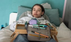 Zeugnistag auch für die 13-jährige, tapfere Sophie – sie darf nun in die 4. Klasse der Neuen ...