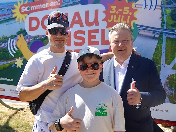 Bürgermeister Michael Ludwig (SPÖ) mischte sich unter das Inselfest-Publikum.