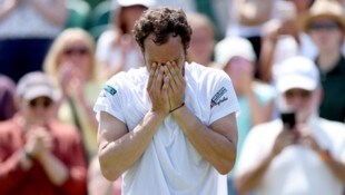Große Emotionen nach dem erfolgreichen Comeback. 