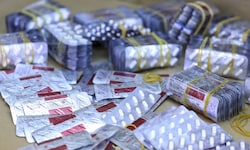 Fentanyl ist jährlich für zahlreiche Todesfälle durch Überdosis verantwortlich.