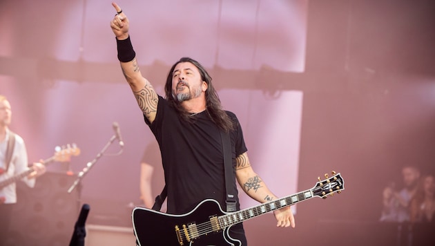Die Form stimmt und zeigt nach oben: Die Foo Fighters sind richtig gut eingespielt und zeigten ...