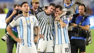 Argentinien plagte sich ins Achtelfinale.