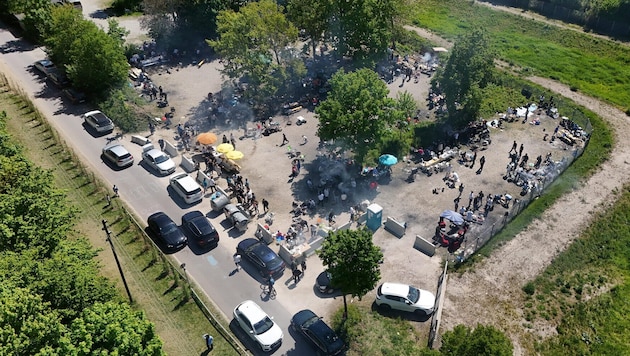 Solche Bilder soll es bei tropischen Bedingungen, wenn es nach der Stadt geht, künftig nicht ...