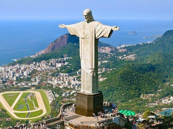 Das ist der echte Cristo an der Copacabana. Minimundus kriegt einen vier Meter hohen.