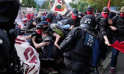 Es kam auch zu gewaltsamen Ausschreitungen in Erfurt.