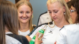 Auch eine Frauenmannschaft und ein Mädchenteam vertreten Oberösterreich bei der ...