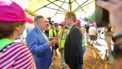 Bier oder Spritzer? Ludwig und Grünwidl sind sich nicht ganz einig.