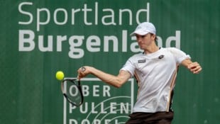 Lukas Neumayer tat sich gegen Dennis Novak sehr schwer.