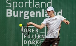 Lukas Neumayer tat sich gegen Dennis Novak sehr schwer.