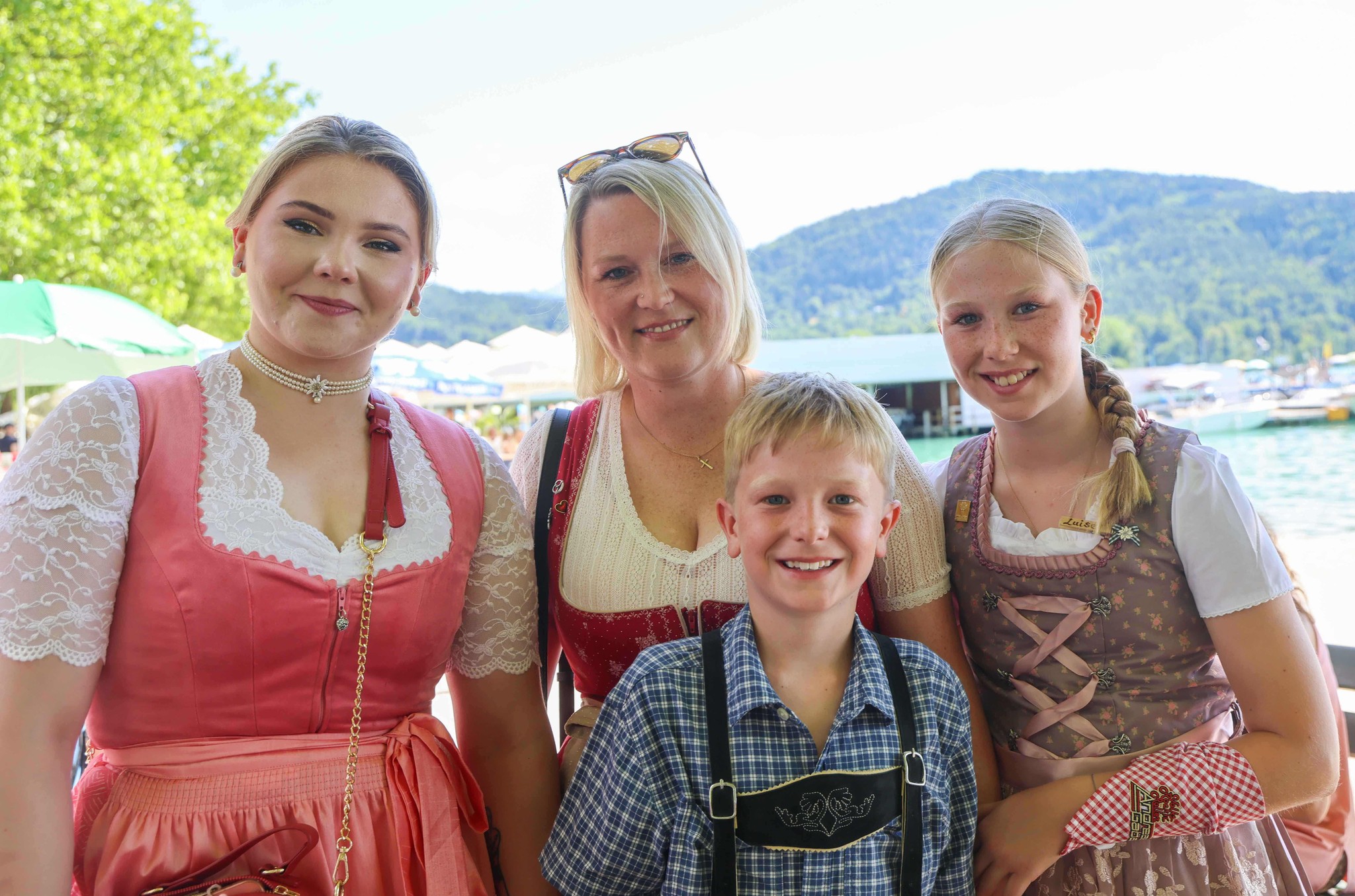 Tracht beherrschte den heißen Sommertag am Wörthersee.