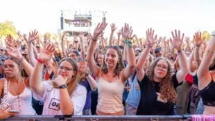 Das Donauinselfest lockt auch heuer wieder Hunderttausende Besucher aus ganz Österreich und dem ...