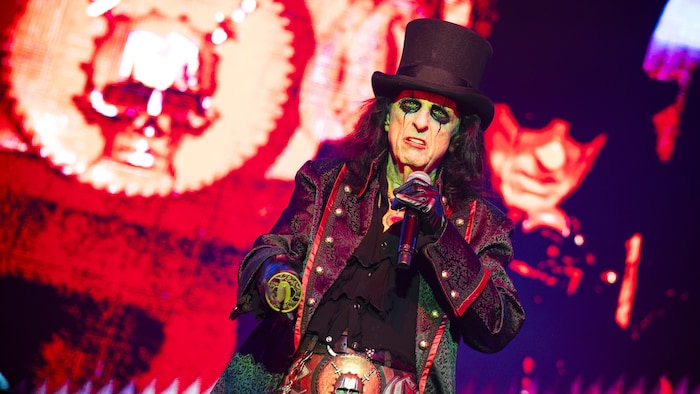 Schockrock kennt kein Ablaufdatum. Alice Cooper zeigt sich auch mit 78 noch in Top-Form.
