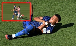 Paraguays Matias Galarza schlug nach Mbappe –sah dafür nicht Rot.