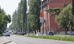 Die Grazer Triester Straße: In den Abend- und Nachtstunden entwickelt sie sich immer mehr zur ...