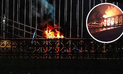 Bilder zeigen Flammen, die von der Brooklyn Bridge emporsteigen.