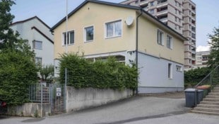 Das Vereinsgebäude der Burschenschaft Leder in Leoben