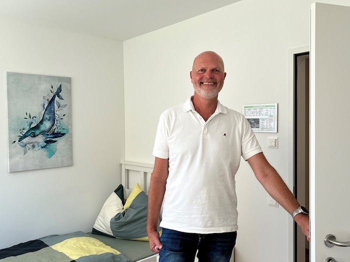 Markus Brunnauer führt durch das „Exit Nova“: Es stehen zehn Notschlafplätze zur Verfügung.