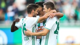 Philipp Malicsek (li.) und Deni Alar sind in Gloggitz wiedervereint