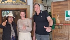 Daumen hoch von den Edel-Fans Esther und Roman Fantoni aus Wien