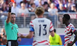 Folarin Balogun (re.) darf nun doch spielen – zum großen Ärger der Belgier.