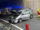 Das massiv beschädigte Unfallfahrzeug.