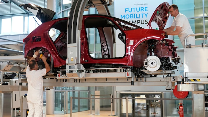Die europäische Autobranche muss ihre Kapazitäten zurückfahren.