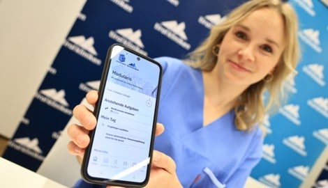Diplompflegekraft Hanna Bernögger hat an der App-Entwicklung mitgewirkt.