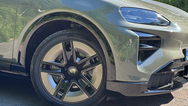 Schäden am Porsche werden schnell teuer. (Symbolbild)