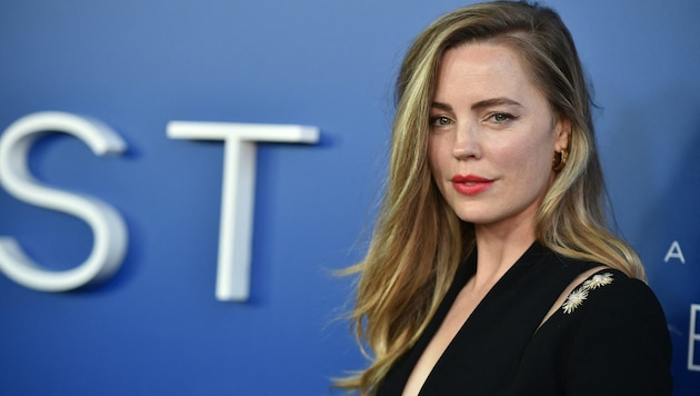 „Grey‘s Anatomy“-Star Melissa George ist jetzt Vierfach-Mama und zeigt sich auf Instagram beim ...