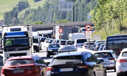 Zahlreiche Konzerte, Festivals sowie der Ferienstart in den restlichen Bundesländern sorgen für ...