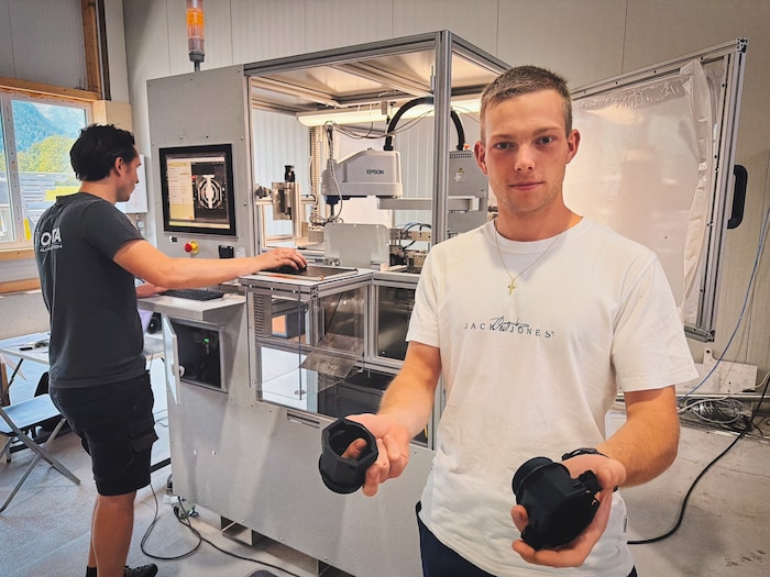 Bei „dreiDP“ fertigen Lukas Strieder (Foto) und seine Team-Kollegen individuelle ...