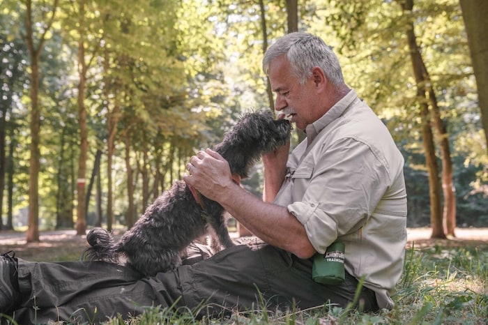 Karl Weissenbacher ist Leiter der staatlichen Prüfungsstelle für tierschutzqualifizierte ...