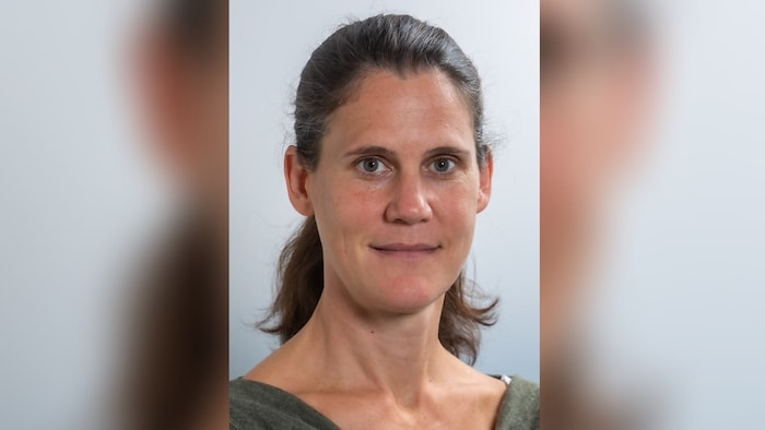 Affenzeller ist Fachtierärztin für Tierhaltung, Tierschutz und Verhaltensmedizin.an der ...