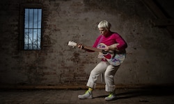 Trauer trifft Lebensfreude: Wallis Bird verarbeitet auf ihrem neuen Album einen schweren Verlust ...
