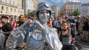 Bald ist es wieder soweit: Das Pflasterspektakel findet mitten in Linz statt.