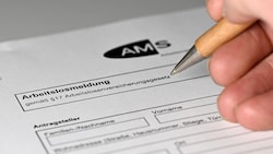 Immer mehr Menschen in Niederösterreich müssen sich beim AMS melden. 