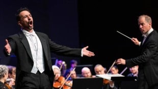 Talentierte Jungsänger aus aller Welt treten bei AIMS mit professionellem Orchester auf.
