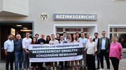In Telfs bildete sich eine überparteiliche Initiative, die fleißig für den Erhalt des dortigen ...