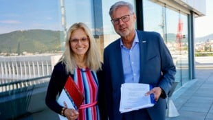 Direktor Karl-Heinz Dernoscheg und WKO-Finanzchefin Margit Chybin präsentierten den RH-Bericht.