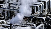 Raffinerie des österreichischen Öl- und Gaskonzerns OMV in Schwechat