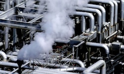 Raffinerie des österreichischen Öl- und Gaskonzerns OMV in Schwechat