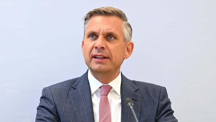 Wirtschaftsminister Wolfgang Hattmannsdorfer