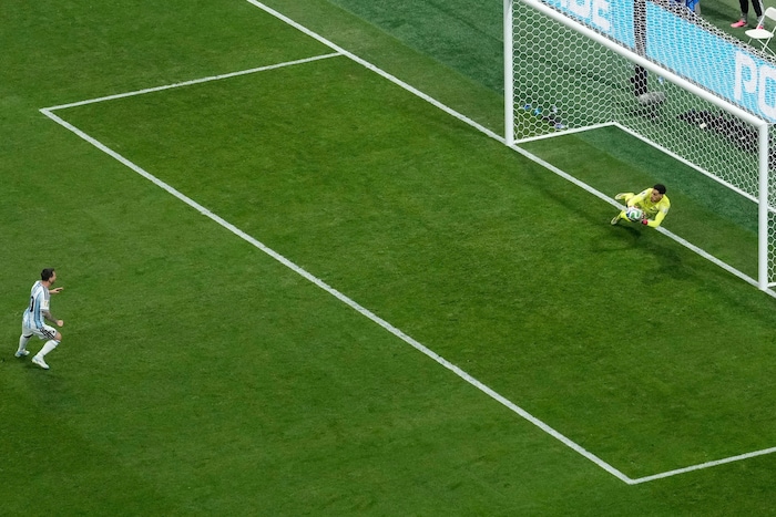 Messi scheiterte an Ägyptens Goalie Mostafa Shobeir