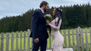 Bahati Venus nimmt sich bei ihrer Traumhochzeit mit Marzio Taylor Swift als Vorbild und hat eine ...