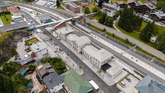 Die Baustelle rund um den Bahnhof ist endlich Vergangenheit...