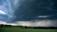 Lokal sind bis zu 40 Liter Regen pro Quadratmeter möglich.
